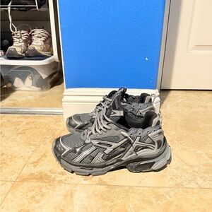 Balenciaga Runners Grey